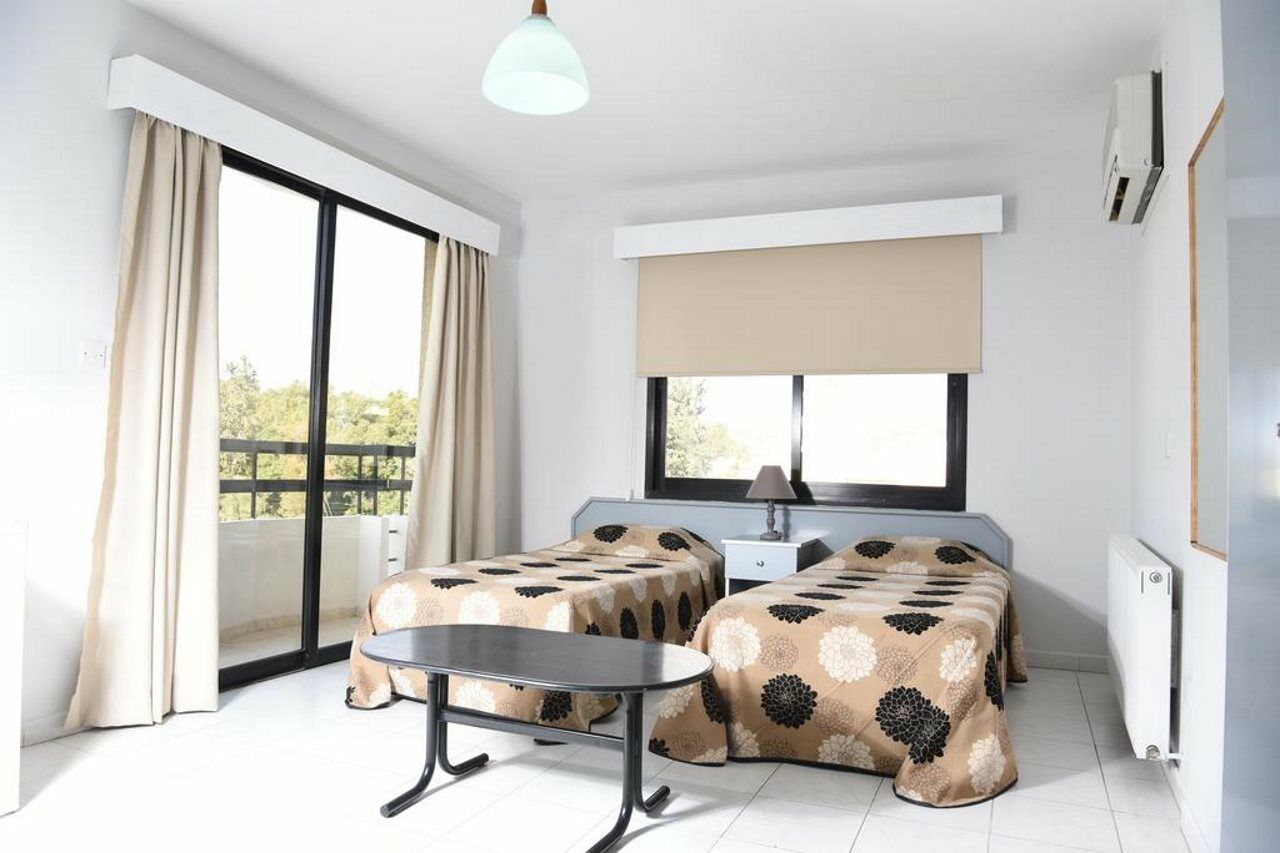 Tycoon Apartments ลิมาซอล ภายนอก รูปภาพ