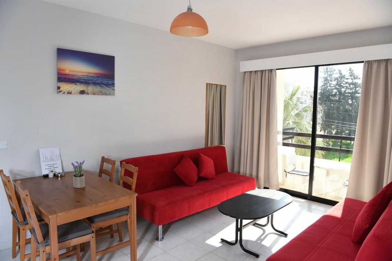 Tycoon Apartments ลิมาซอล ภายนอก รูปภาพ